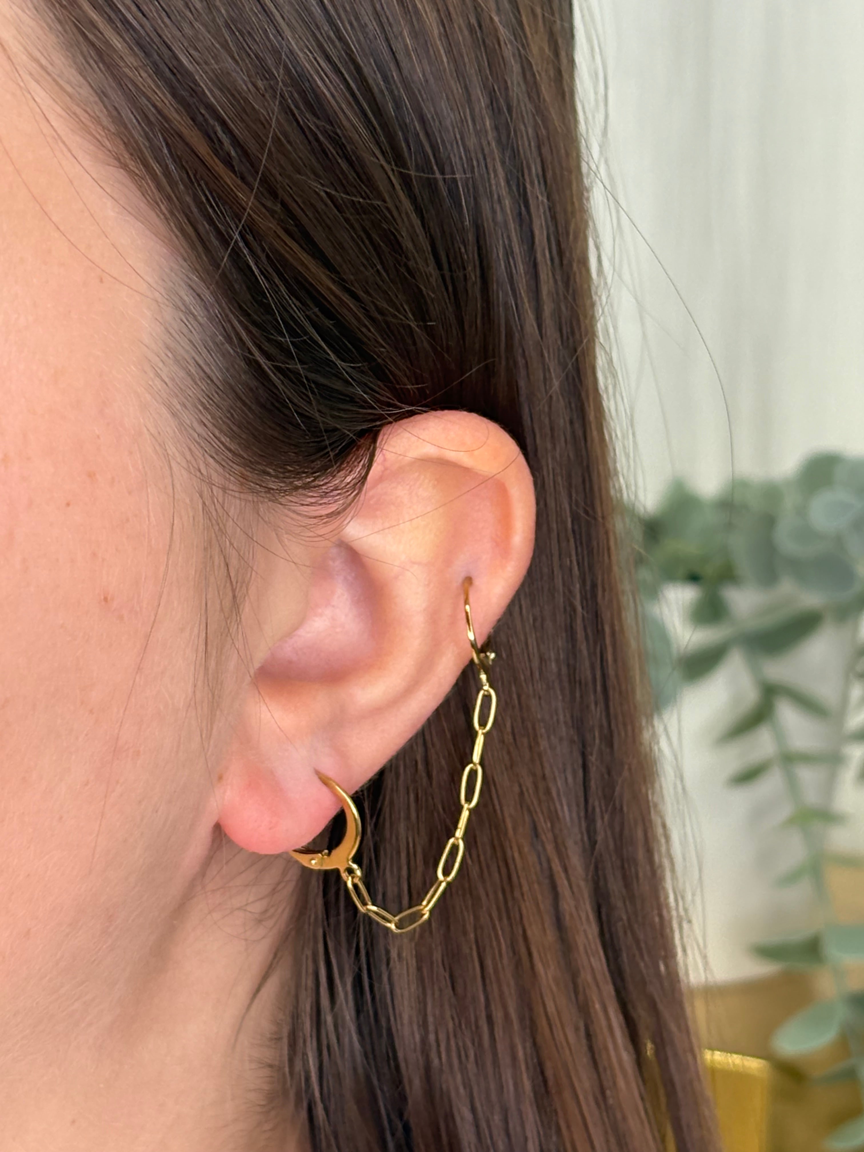 Mono boucle d’oreille chaîne