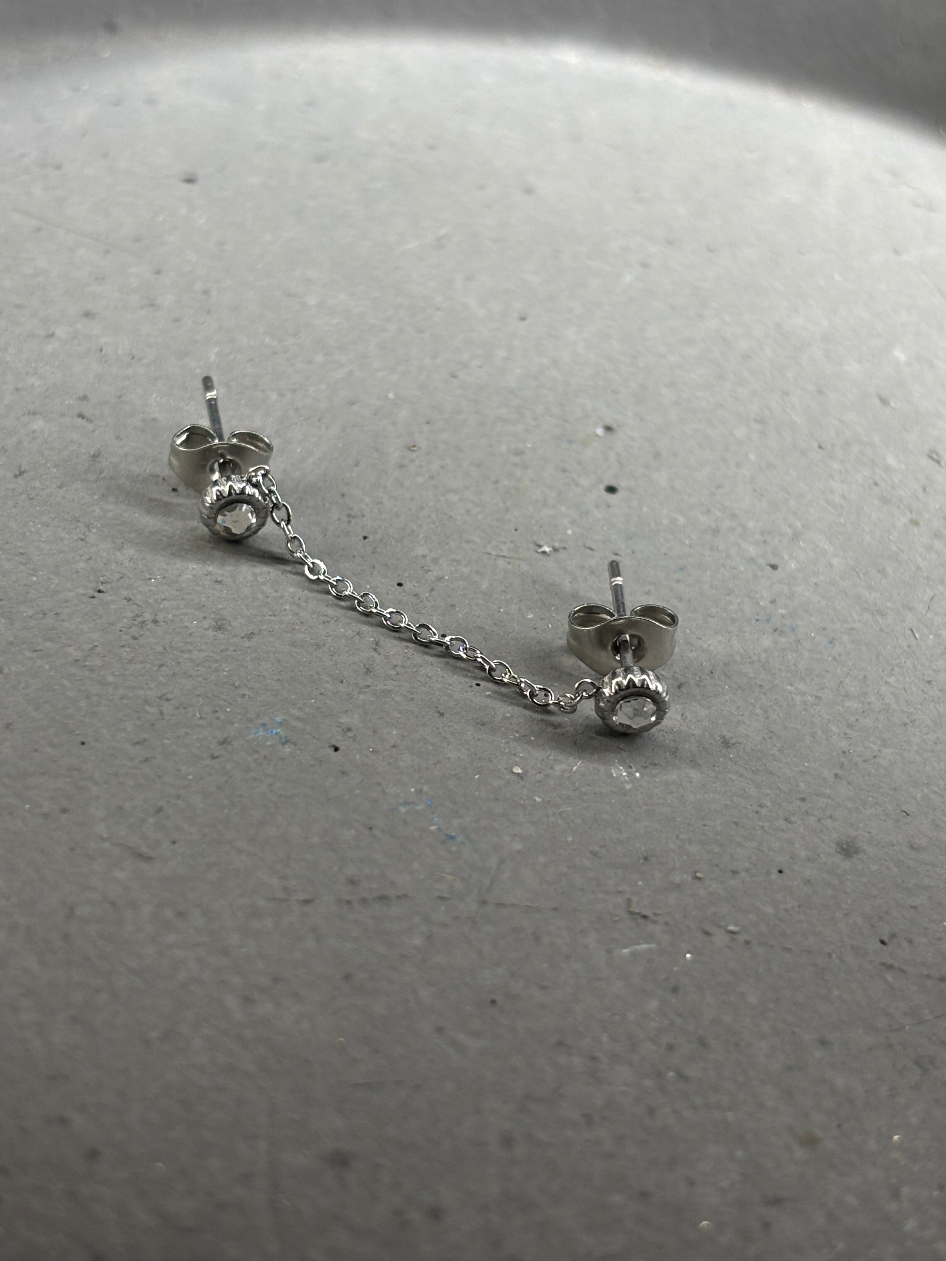 Mono boucle d'oreille - argenté