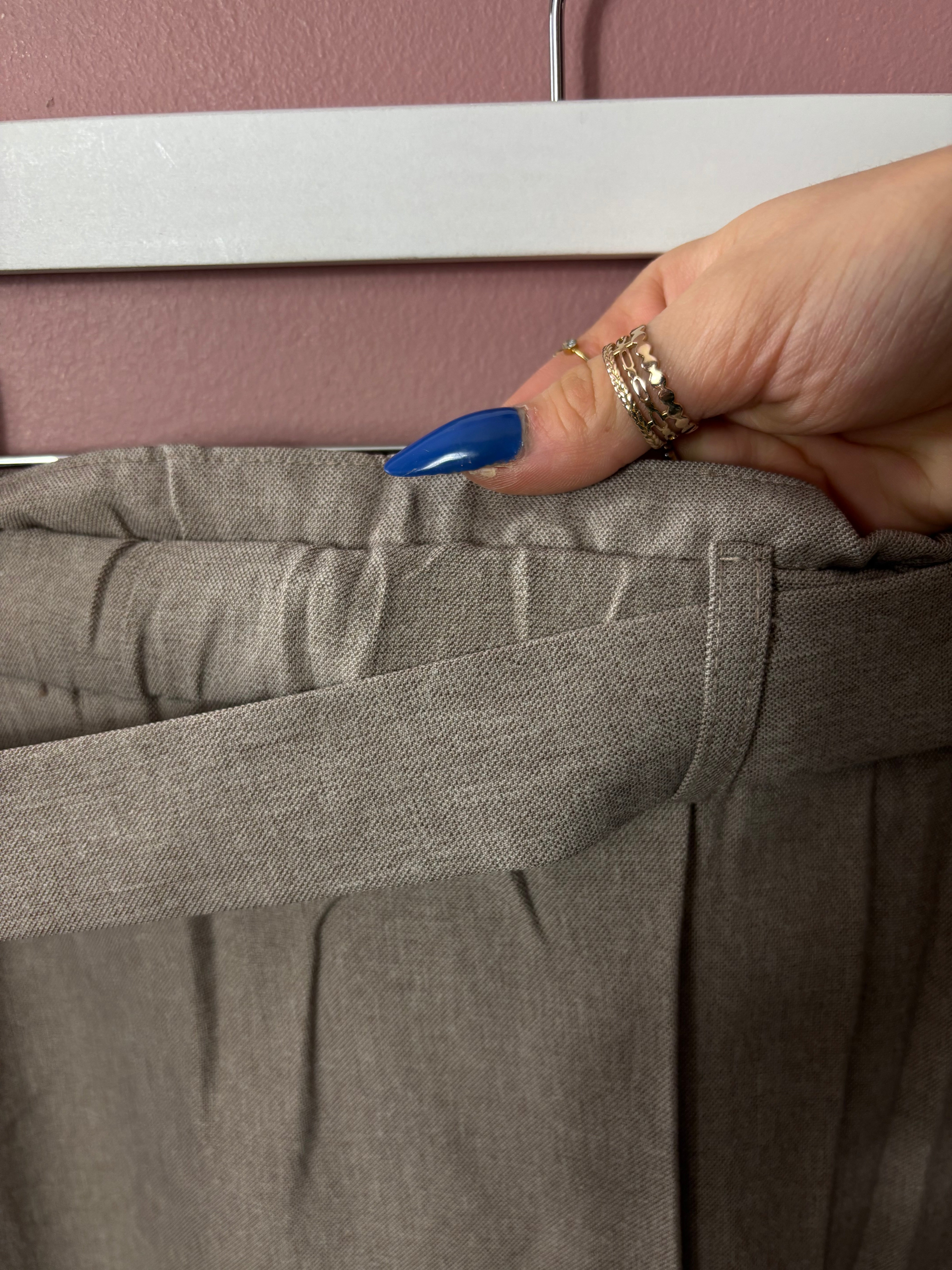 Short Amelia - abimé