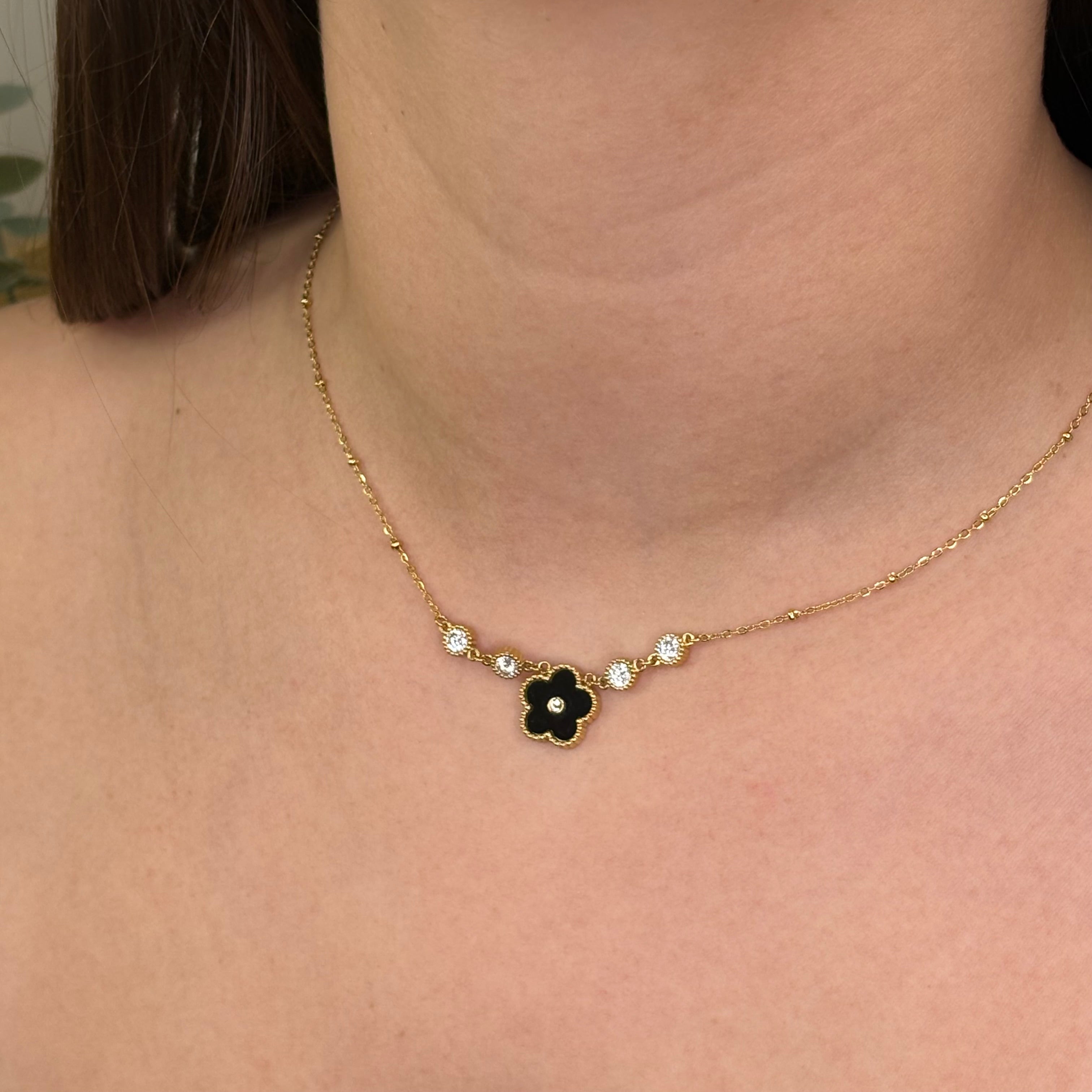 Collier fleur
