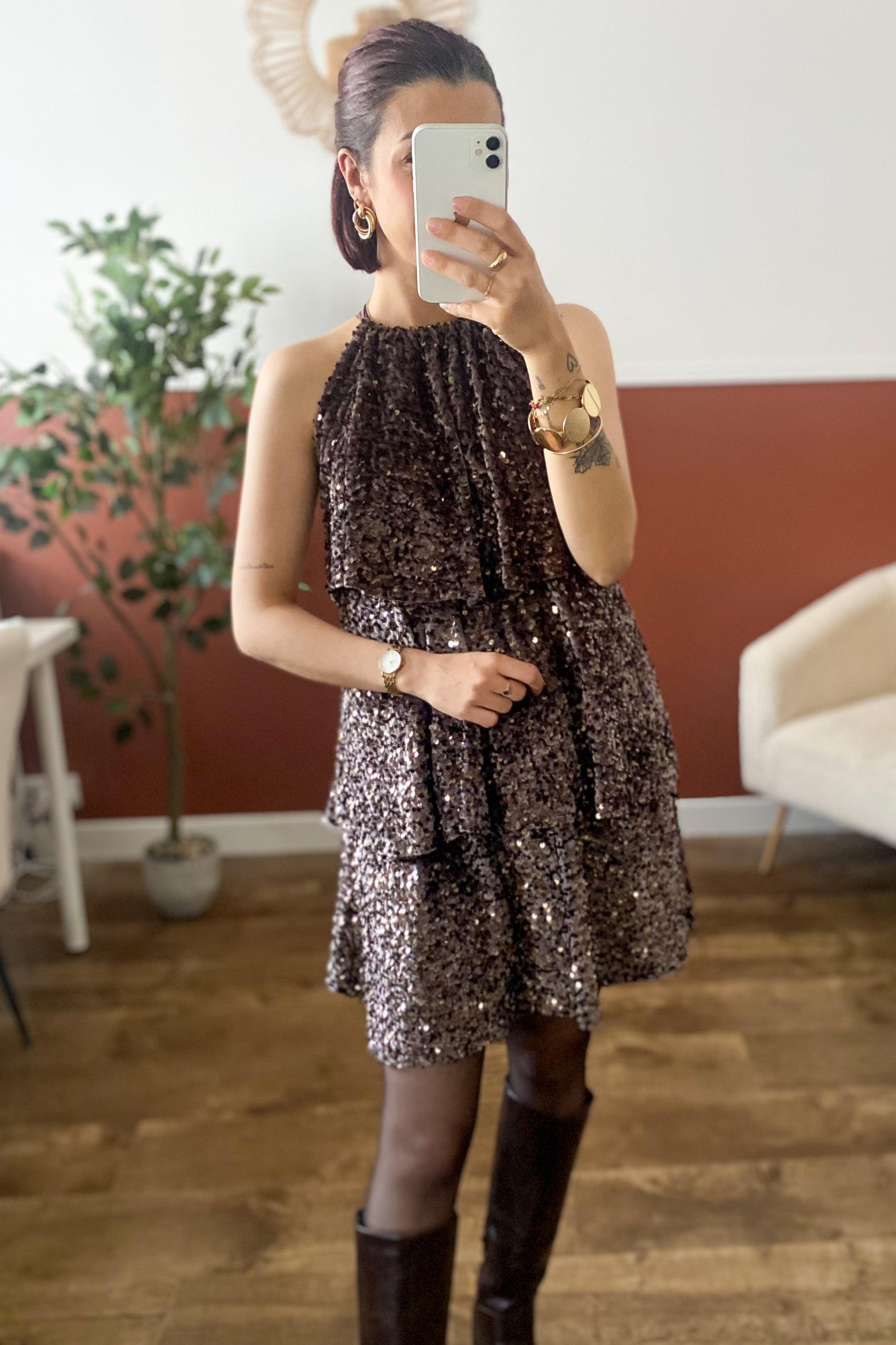 Robe chocolat à sequins