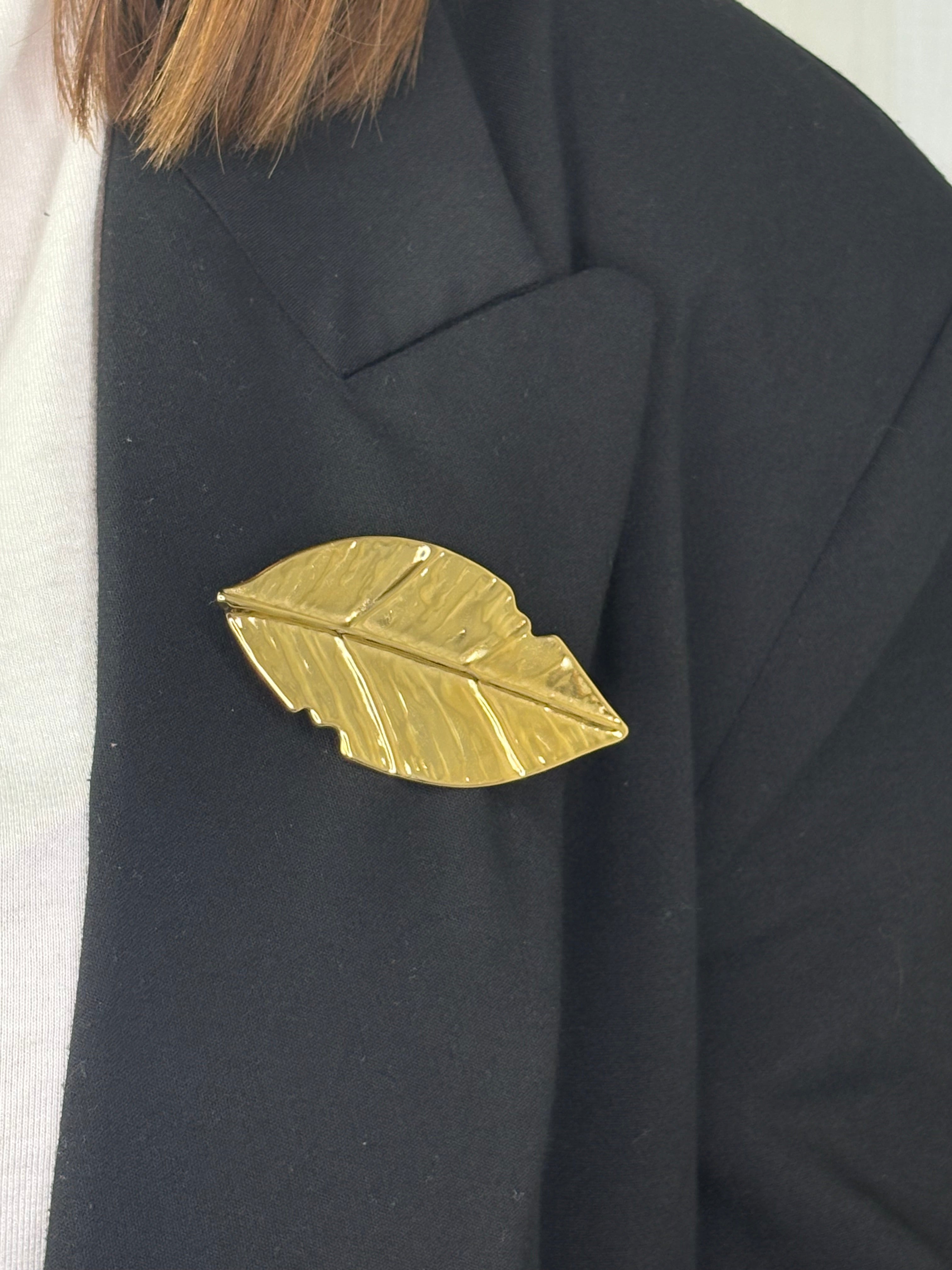 Broche feuille