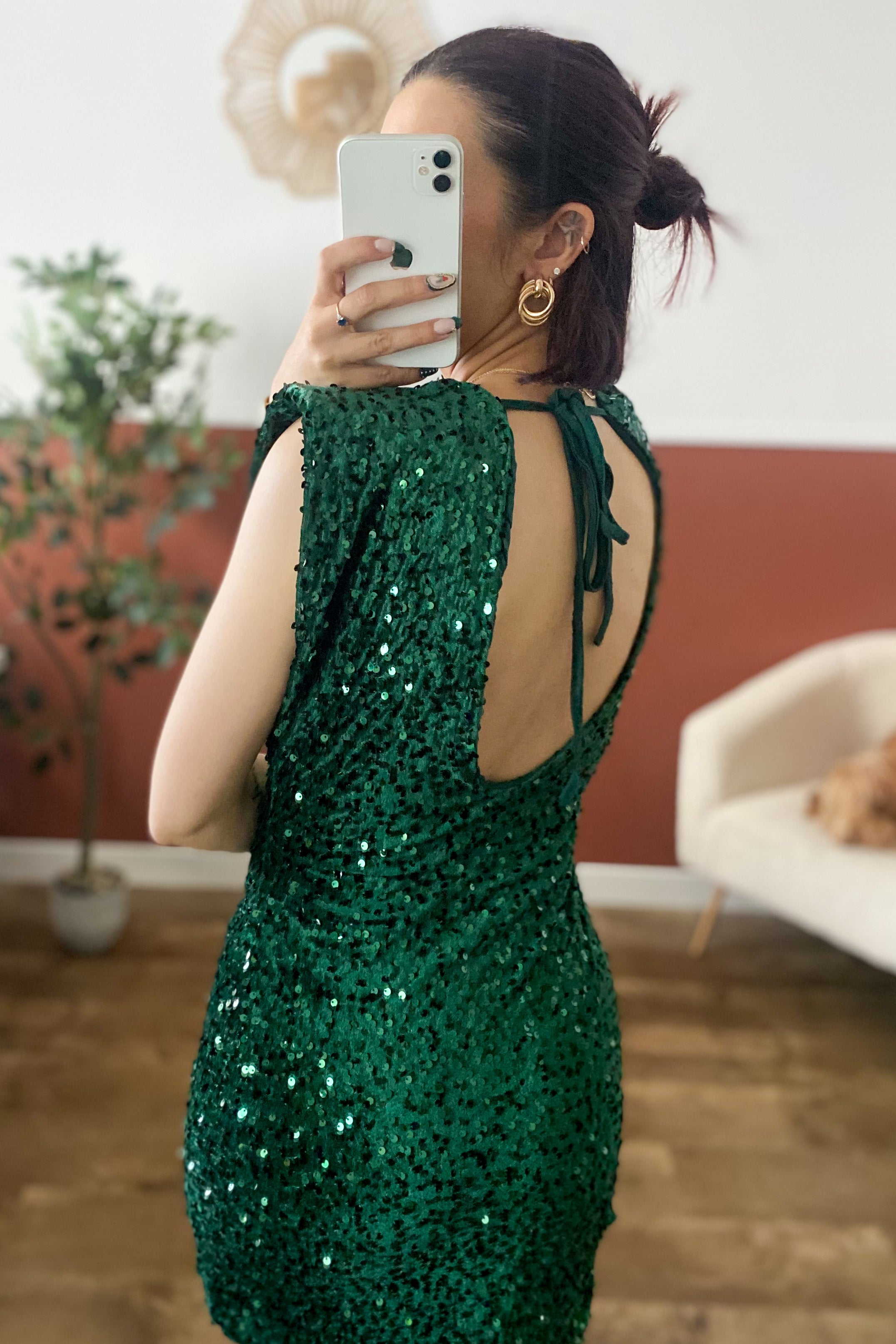 Robe verte à sequins