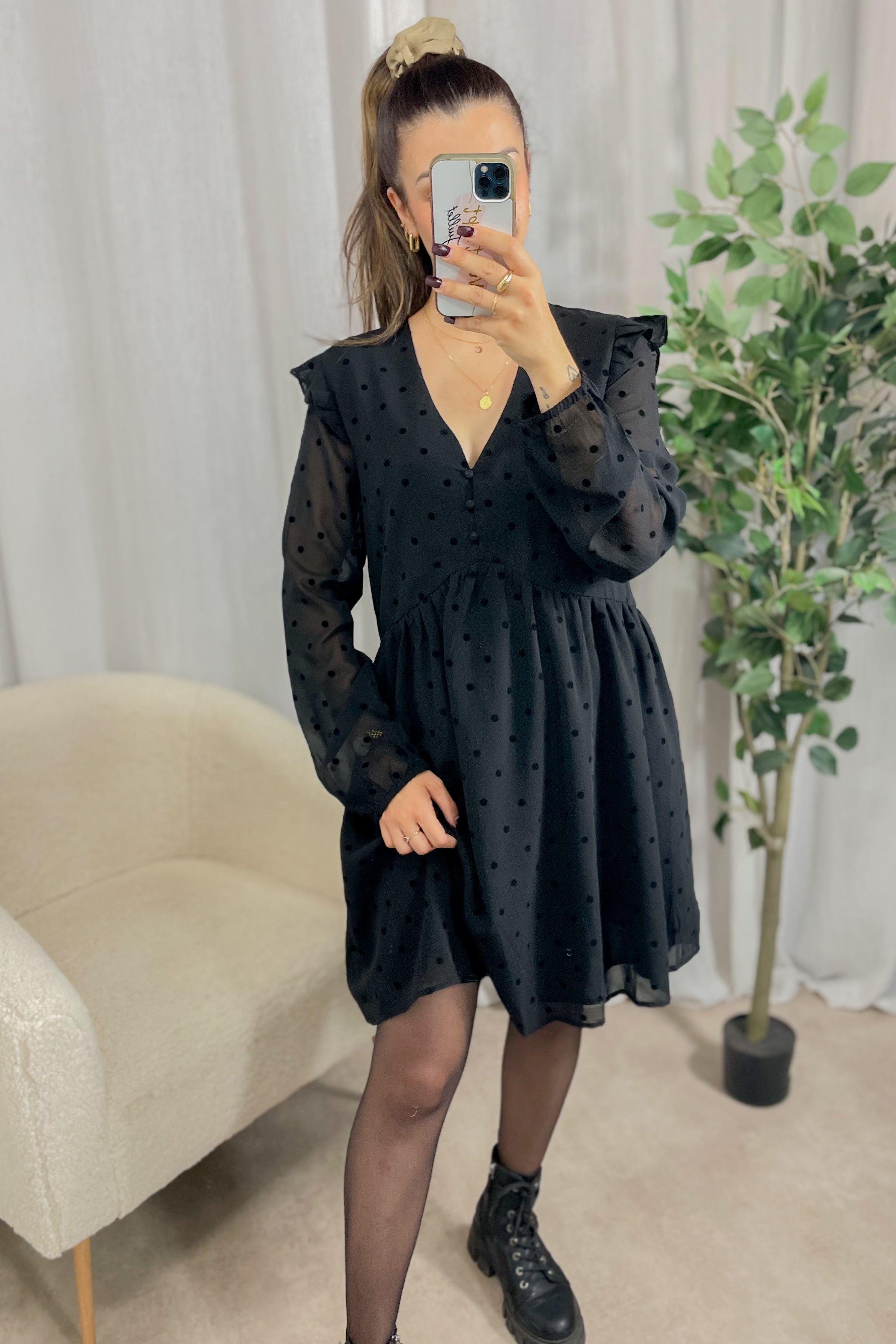 Robe Kayla